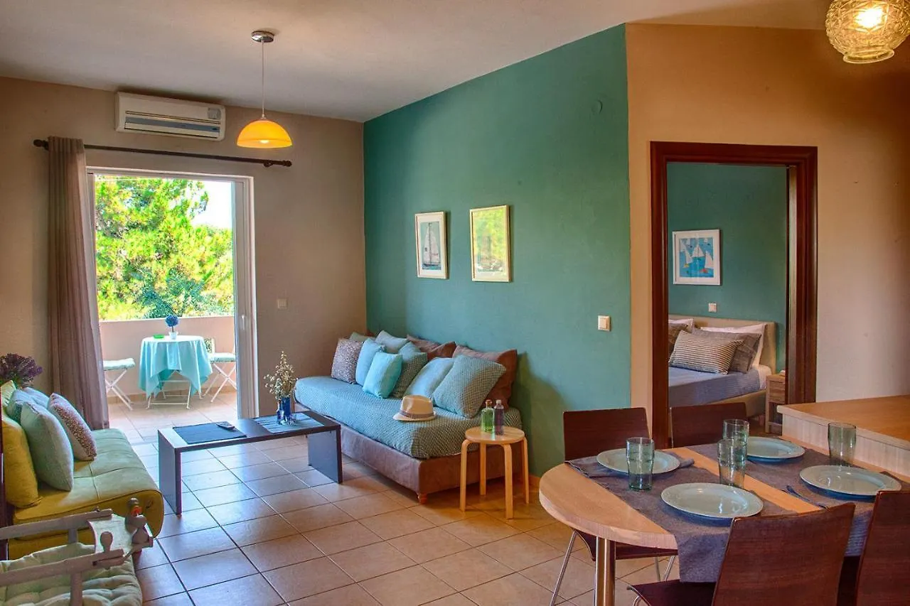 Divine Apartments Κουνουπιδιανά